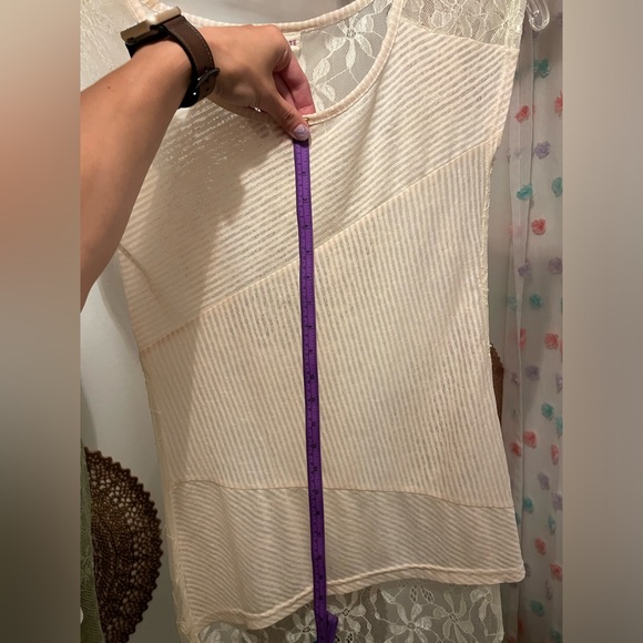 Altar’d State Asymmetrical Top w/ Lace Back - Picture 5 of 8